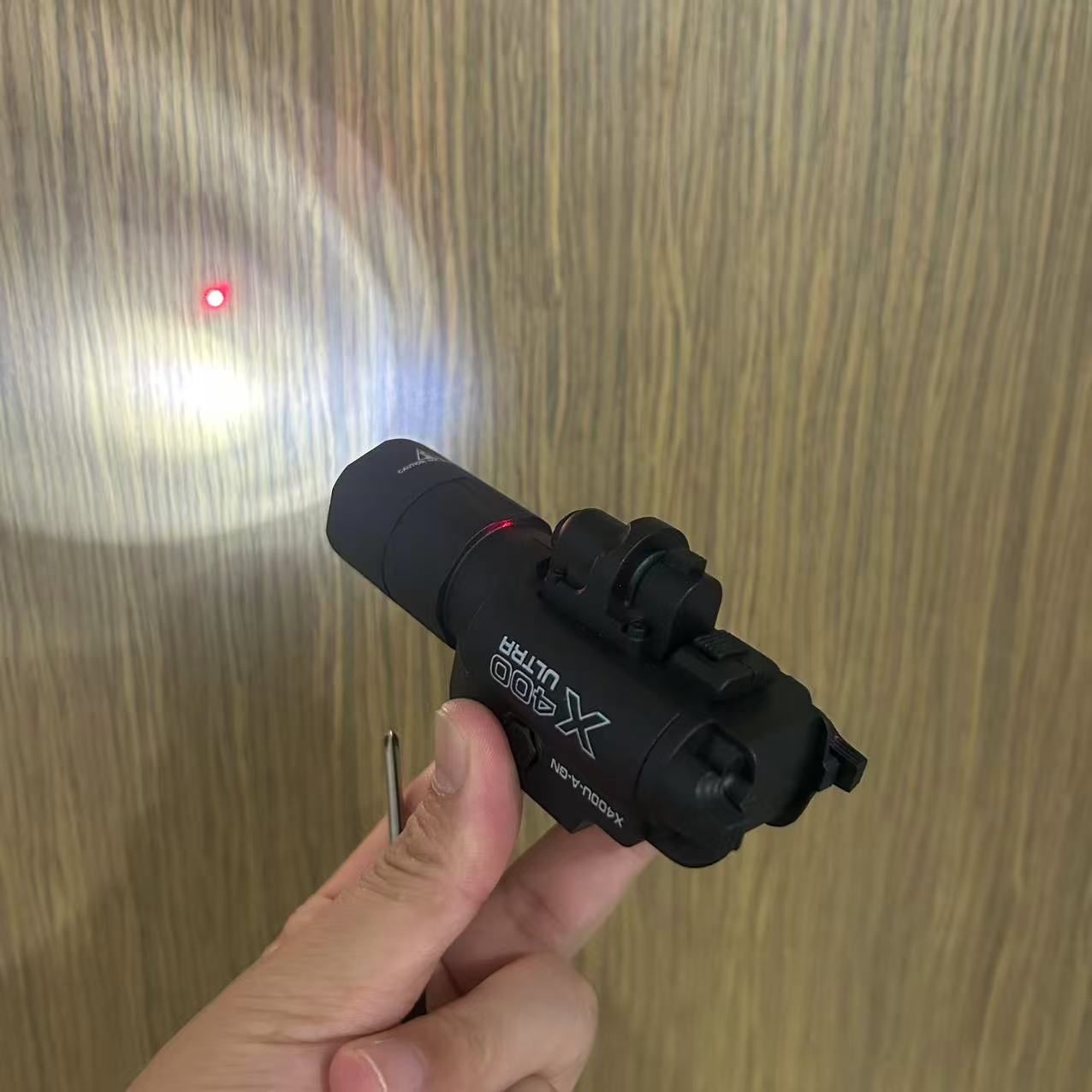 X400U Tactical Infrared Laser  - Industrial Laser Gun recension och pris
